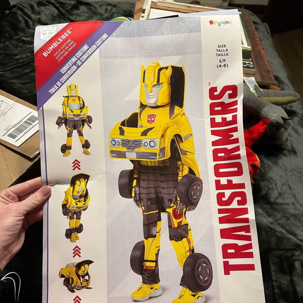 Kids transformer costume size small (4-6)